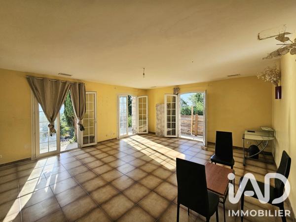 Maison à vendre 5 pièces 151 m² Saint-Julien-de-Peyrolas