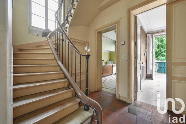 Maison à vendre 8 pièces 243 m² Chatou
