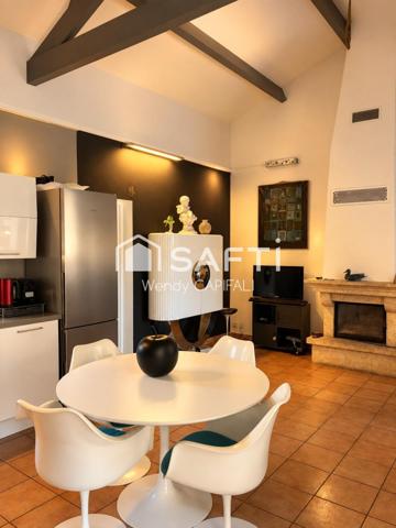 Maison familiale, jacuzzi et hauteur sous plafond exceptionnelle