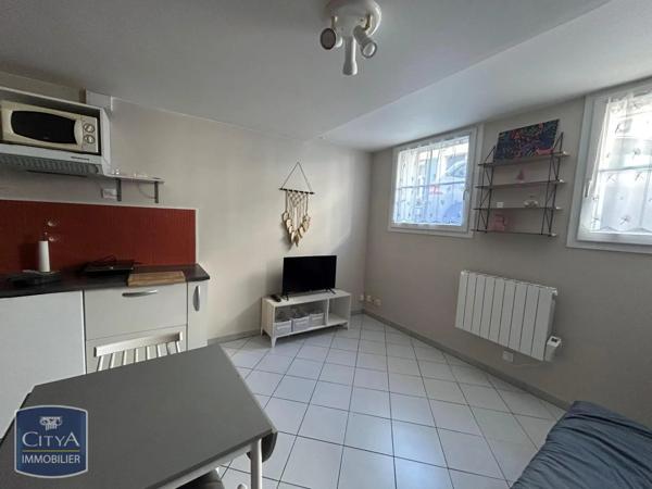 Appartement à louer 1 pièce 19.42m²