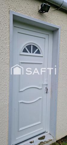 fenêtres double vitrage PVC et porte d'entrée installé 2025,