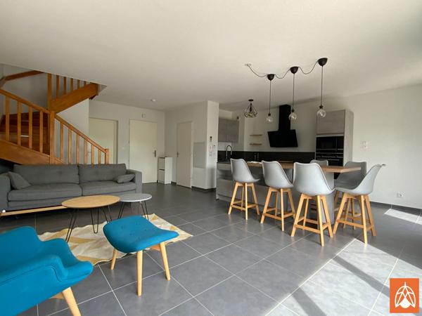 Maison meublée T3 avec garage et Jardin Bouc Bel Air Bouc bel air