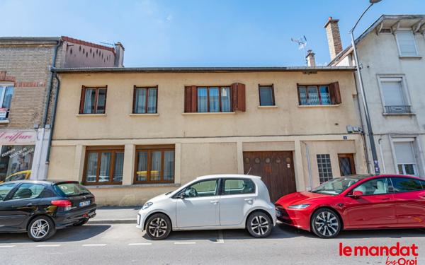 Maison à vendre    3 pièces • 99 m2 Reims