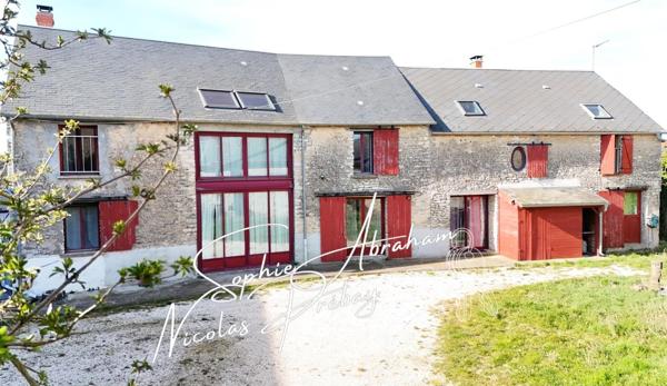 Maison en pierres avec dépendances et terrain