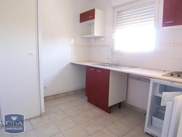 Appartement à louer 2 pièces 43.73m² Carcassonne (11000)