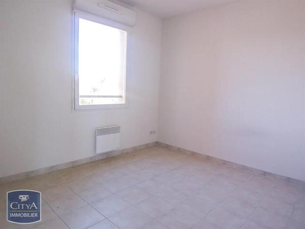 Appartement à louer 2 pièces 43.73m² Carcassonne (11000)