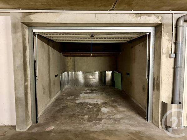 Parking à vendre  19,36 m 2   ANGLET  - 64