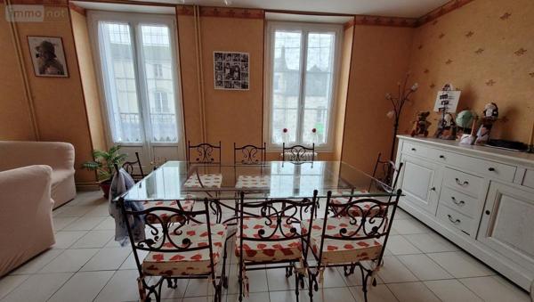 Immeuble à vendre à Sablé-sur-Sarthe dans la Sarthe (72300), ref : 72068-1948