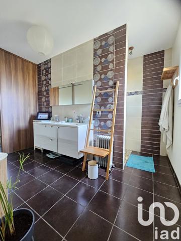 Maison 11 pièces de 327 m² à Saint-Jean-Pla-de-Corts (66490)