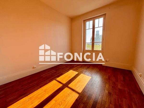 Location Studio 33.73 m² - 28 RUE ROUX-SOIGNAT Lyon 69003