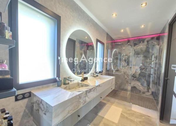 Maison à Le Havre, 76620 - 7 pièces 206m²