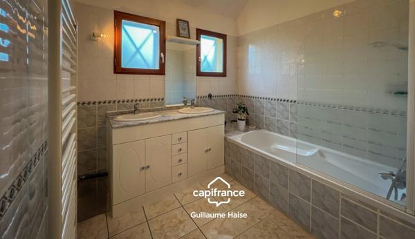 Maison d'architecte de 6 pièces à vendre LINIEZ (36)