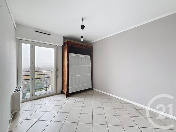 Appartement F4 à vendre  4 pièces - 70,54 m2 NOISY LE GRAND - 93