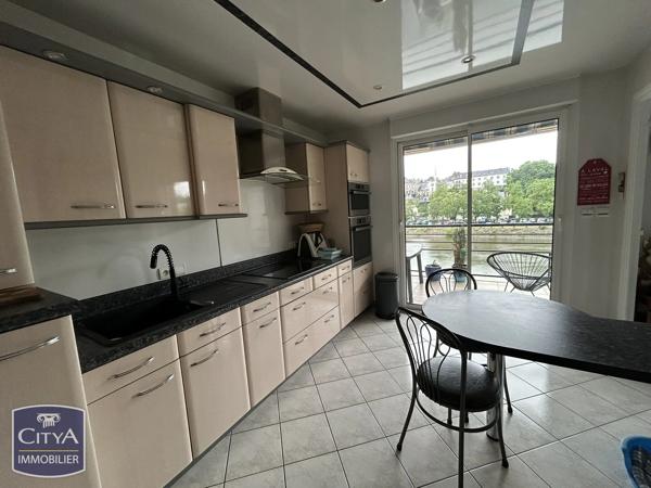 Appartement à vendre 3 pièces 74.81m² Laval (53000)