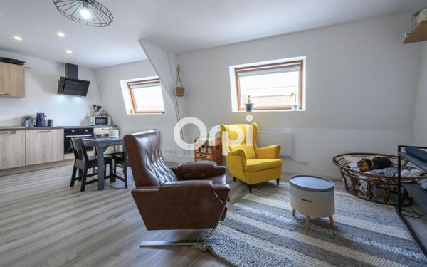 Immeuble à vendre    8 pièces •  Merville