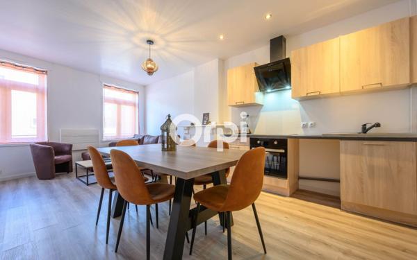 Immeuble à vendre    8 pièces •  Merville