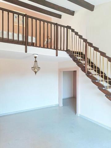 Duplex T4 + ascenseur + terrasse privative ? Dernier étage à Aix-en-Provence ? Offre limitée, rare sur le marché