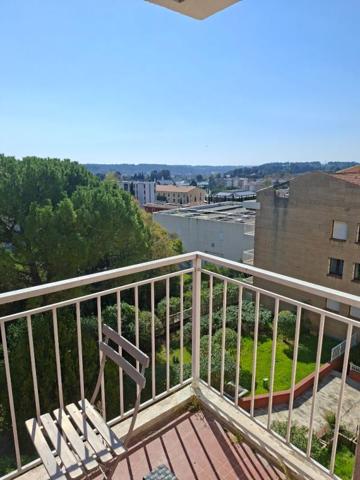 Duplex T4 + ascenseur + terrasse privative ? Dernier étage à Aix-en-Provence ? Offre limitée, rare sur le marché