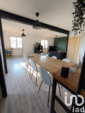 Maison 4 pièces de 97 m² à Pouzauges (85700)