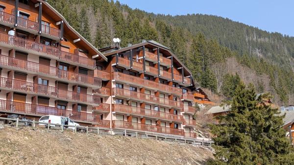 Appartement 2 Pièces avec balcon exposé plein Sud sans vis à vis avec vue imprenable sur les montagnes
