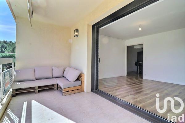 Appartement 3 pièces de 75 m² à La Ciotat (13600)