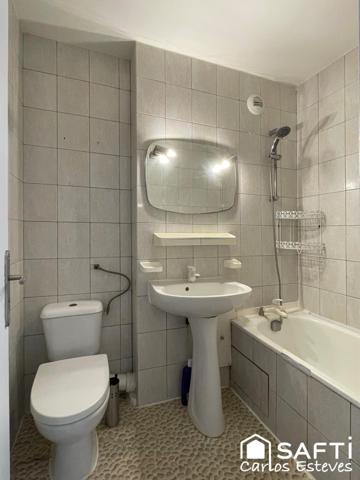 studio très bien situé proche village