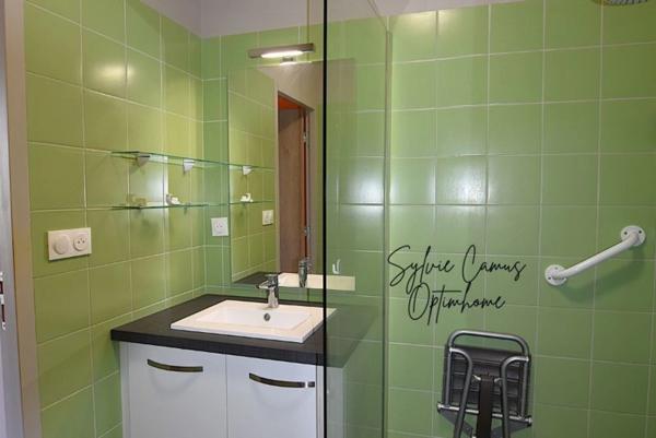 APPARTEMENT T3 DE 59 m² AVEC ASCENSEUR, PARKING ET PRESTATIONS PMR-Ste Sigolène