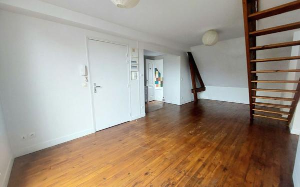 Appartement à louer    1 pièce •  Beauvais