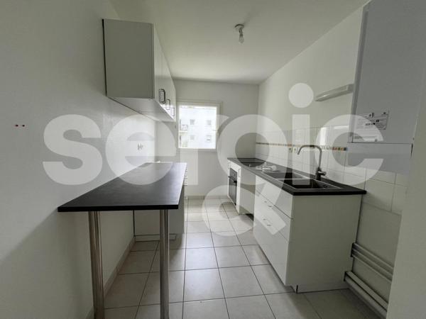 Location 3 Pieces 61 44000 Nantes 24 0340 01 0066