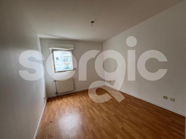 Location 3 Pieces 61 44000 Nantes 24 0340 01 0066
