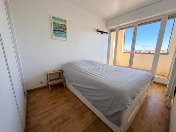 GRAND T2 EN DERNIER ETAGE AVEC ASCENSEUR - Quartier du Pargo