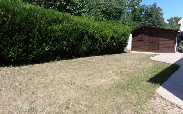 Maison à vendre    5 pièces •  Saint-Pierre-lès-Nemours