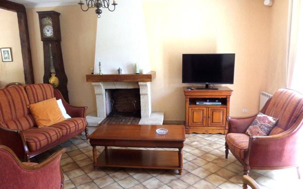 Maison à vendre    5 pièces •  Saint-Pierre-lès-Nemours