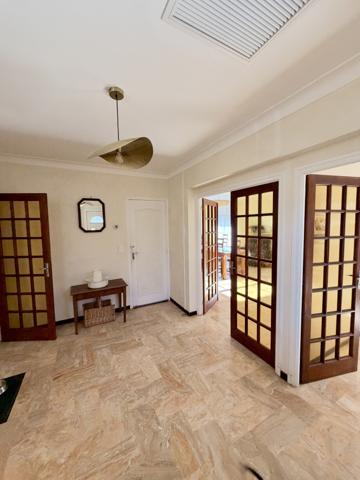 Maison de plain-pied à Saint-Cyprien-Village