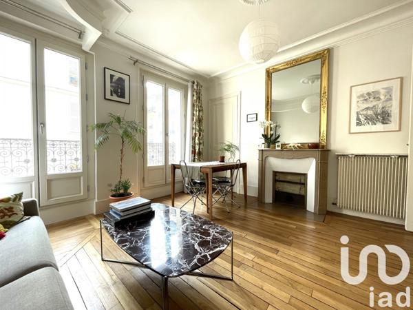 Appartement 2 pièces de 44 m² à Paris (75018)