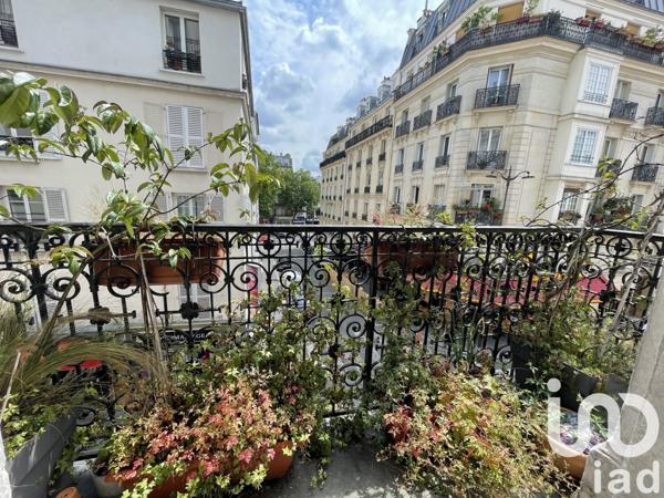 Appartement 2 pièces de 44 m² à Paris (75018)