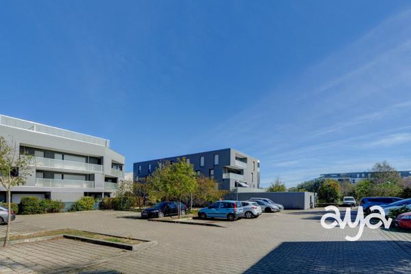 PORT LAUNAY - T3 DE 63 M² AVEC BALCON & ASCENCEUR