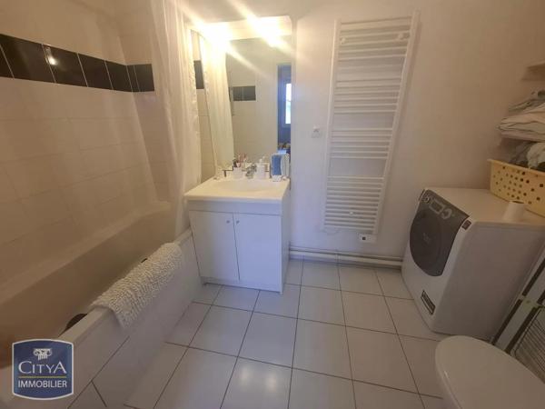 Appartement à louer 1 pièce 27.05m²