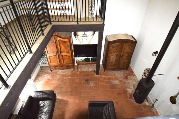 82100, Castelsarrasin, Maison / Moulin restauré  7 pièces et 4 chambres et combles emménageables  avec bras de rivière entièrement privatif