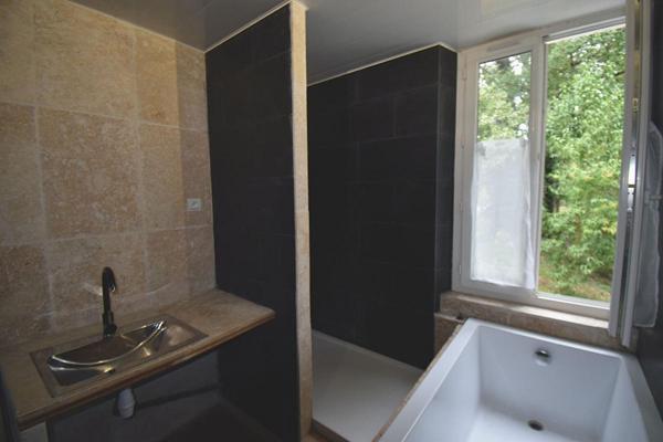 82100, Castelsarrasin, Maison / Moulin restauré  7 pièces et 4 chambres et combles emménageables  avec bras de rivière entièrement privatif