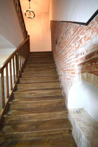 82100, Castelsarrasin, Maison / Moulin restauré  7 pièces et 4 chambres et combles emménageables  avec bras de rivière entièrement privatif