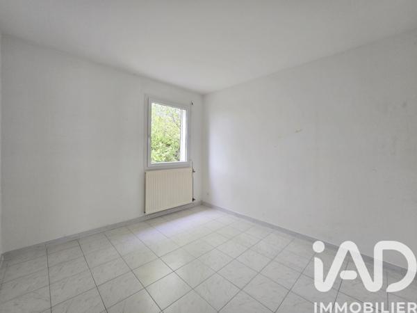 Appartement à vendre 5 pièces 87,55 m² Bagnols-sur-Cèze