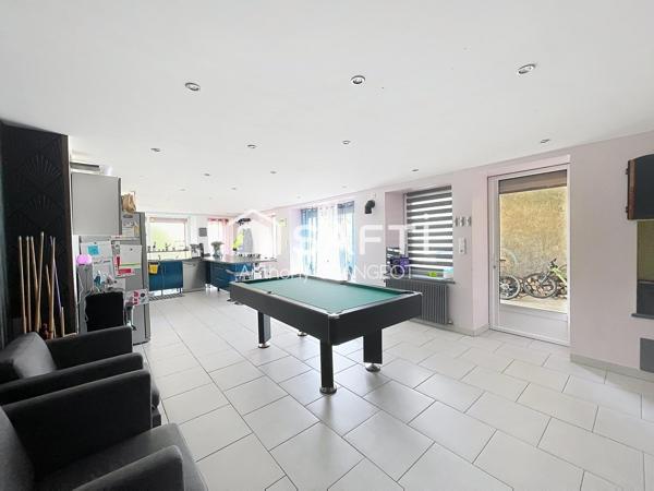 Maison familiale de 195 M², 4 CHAMBRES,GARAGE, JARDIN,