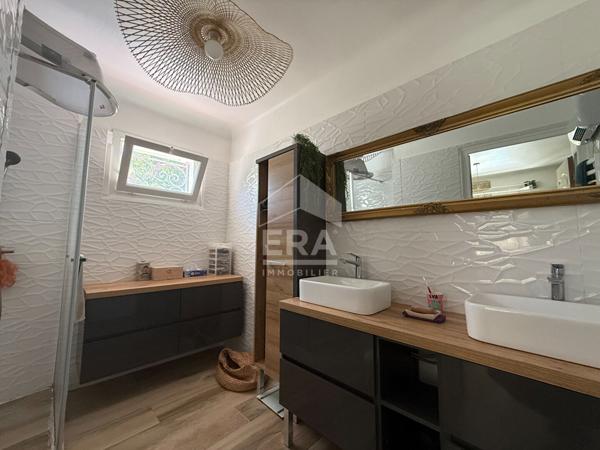 A VENDRE 83470 SAINT MAXIMIN  MAISON  TYPE 5 DE 147 M² SUR 2300 M² DE JARDIN PISCINE DOUBLE GARAGE ET STUDIO INDEPENDANT