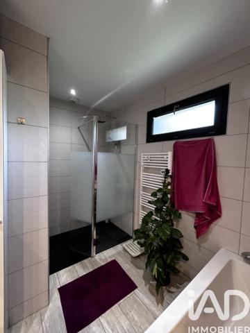 Maison à vendre 5 pièces 124 m² Le Bourg-d'Oisans