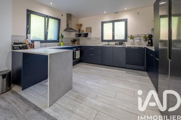 Maison à vendre 5 pièces 124 m² Le Bourg-d'Oisans