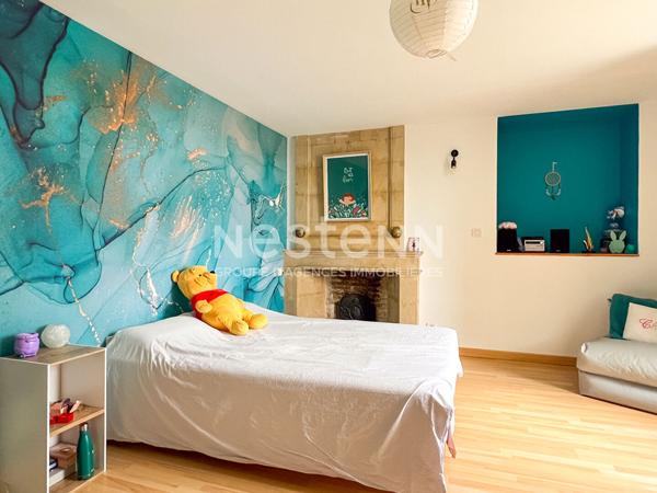 A LOUER Maison ancienne de 7 pièces à Terranjou, 267 m² sur terrain de 1479 m²