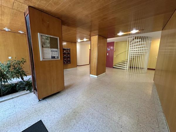 Appartement familial 5 pièces – Résidence Mermoz à Chantilly