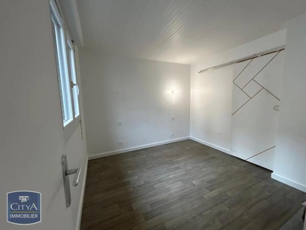 Appartement à louer 2 pièces 42.39m² Dax (40100)
