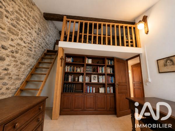 Maison à vendre 4 pièces 110 m² Eyguières